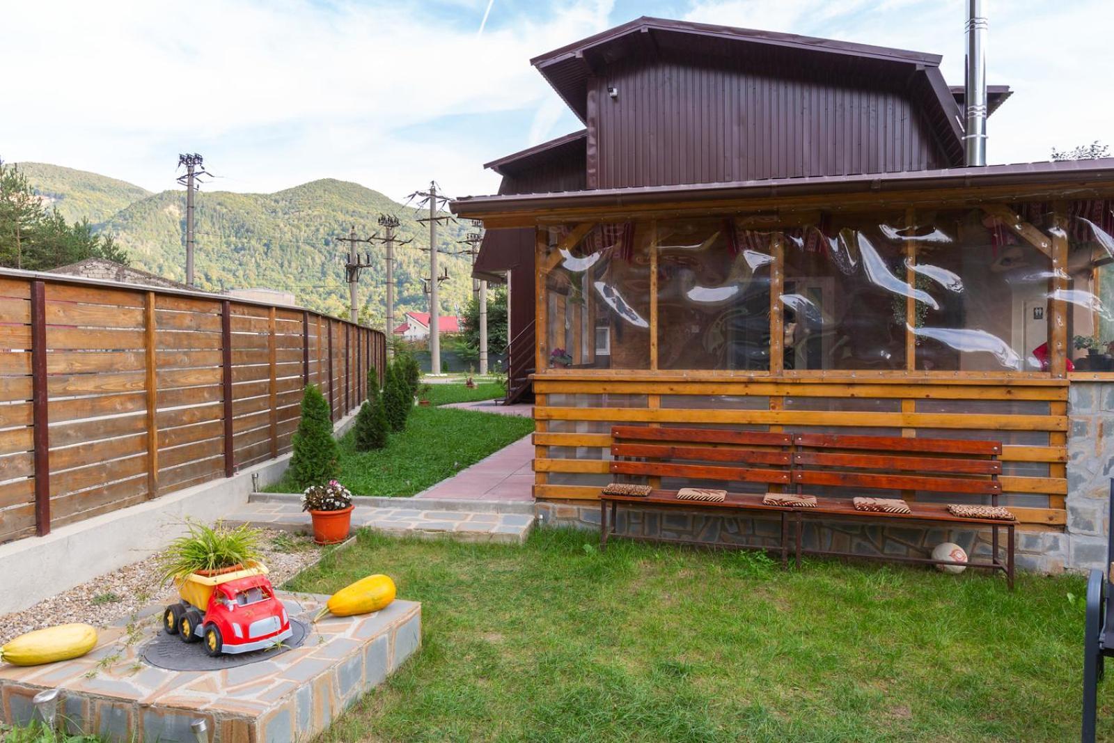Casa Vio Konuk evi Nehoiu Dış mekan fotoğraf