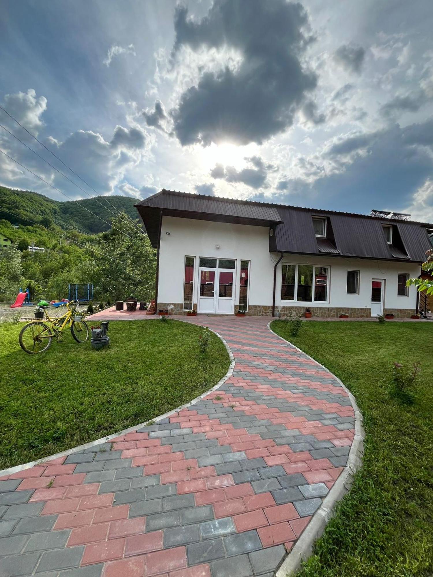 Casa Vio Konuk evi Nehoiu Dış mekan fotoğraf