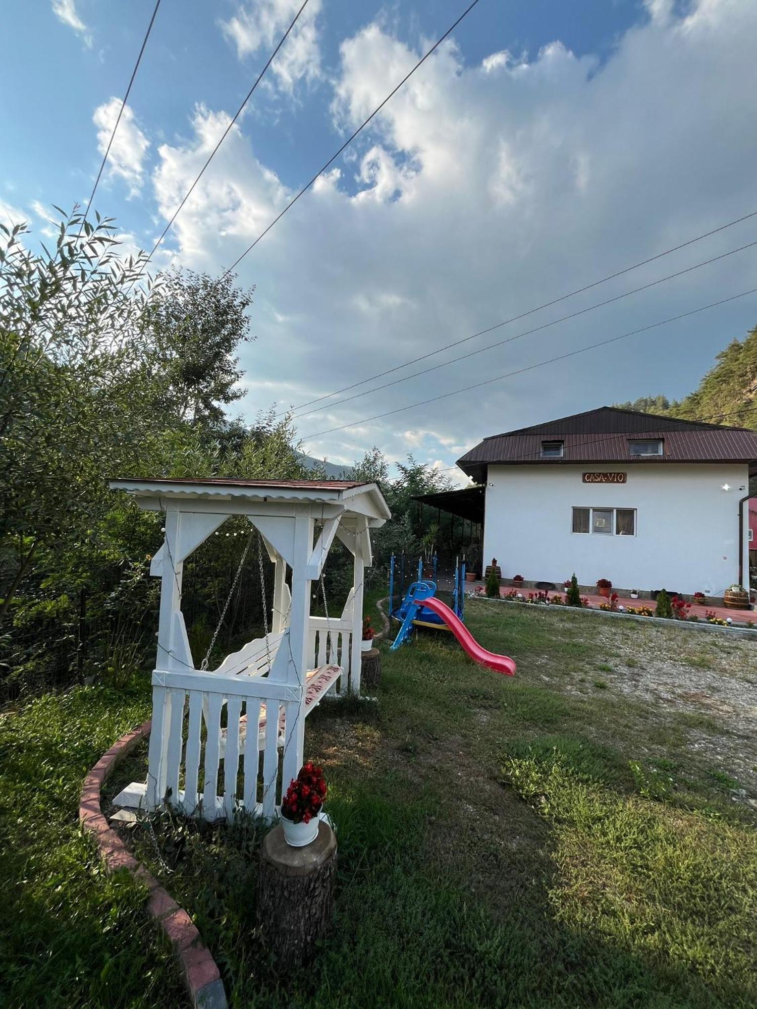 Casa Vio Konuk evi Nehoiu Dış mekan fotoğraf